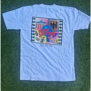 Planet Hollywood Berlin 1991 Graphic Tee Vintage Size Large